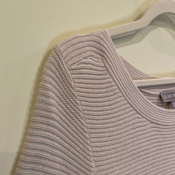 Laura Beige Ribbed Tunic with Silver Thread. - Picture 6 of 7